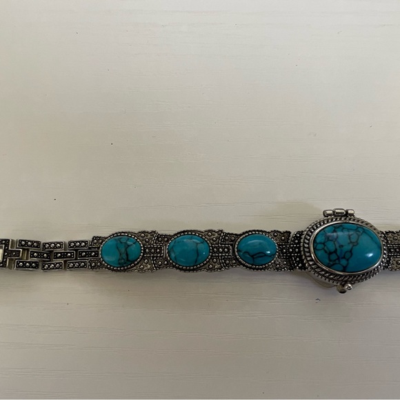 Mondu Quartz Watch Turquoise Bracelet Watch open turquoise to see watch - Picture 7 of 15